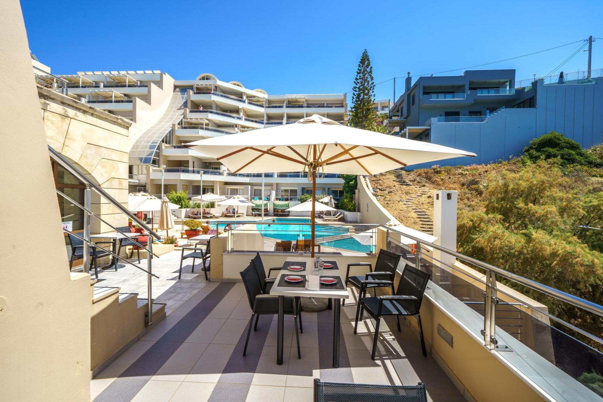 Macaris Suites & Spa Rethymno  Bagian luar foto